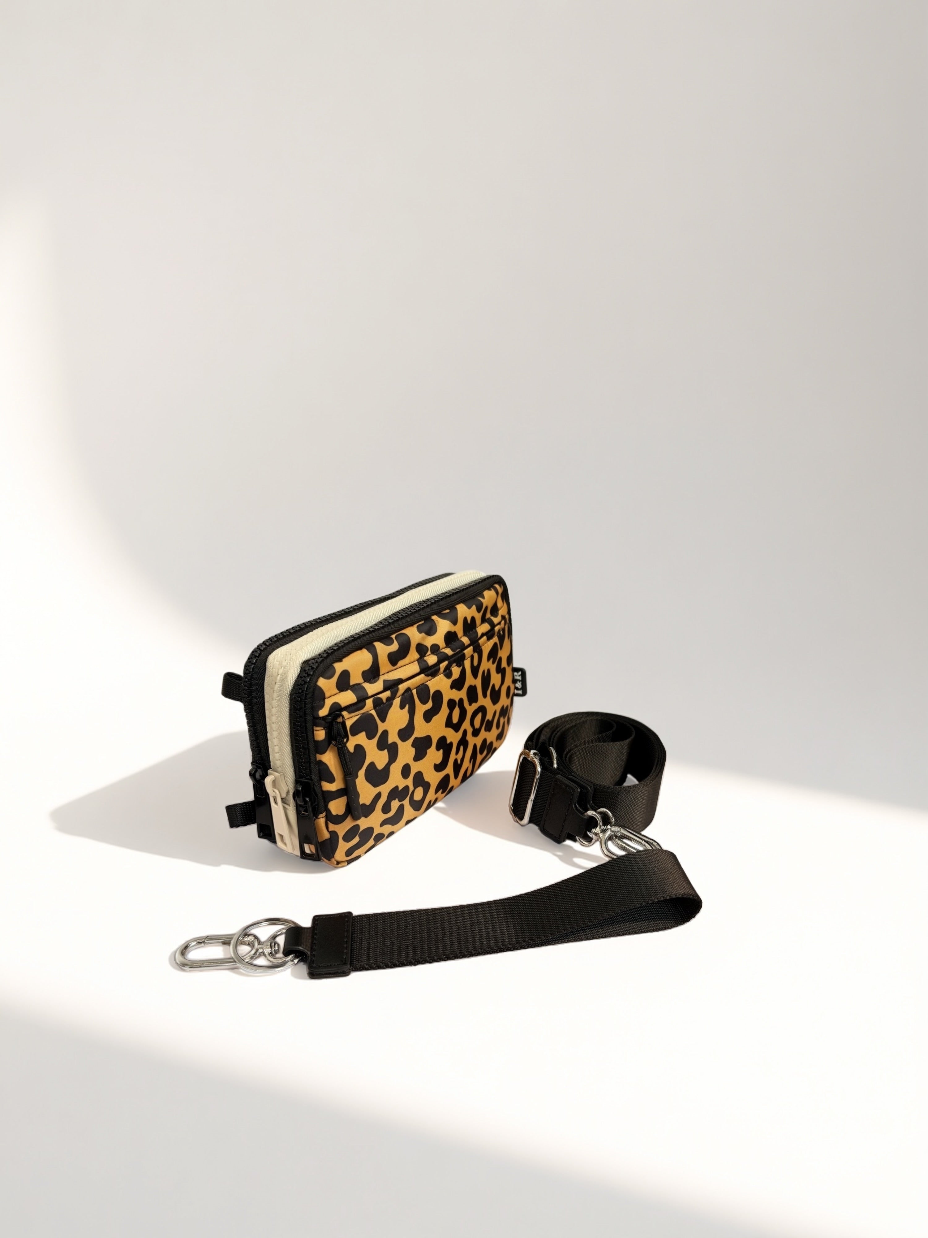 Iris Trio Wallet (#8036-9) Zipper Wallet with RFID  -  By Iris & Rainbow
