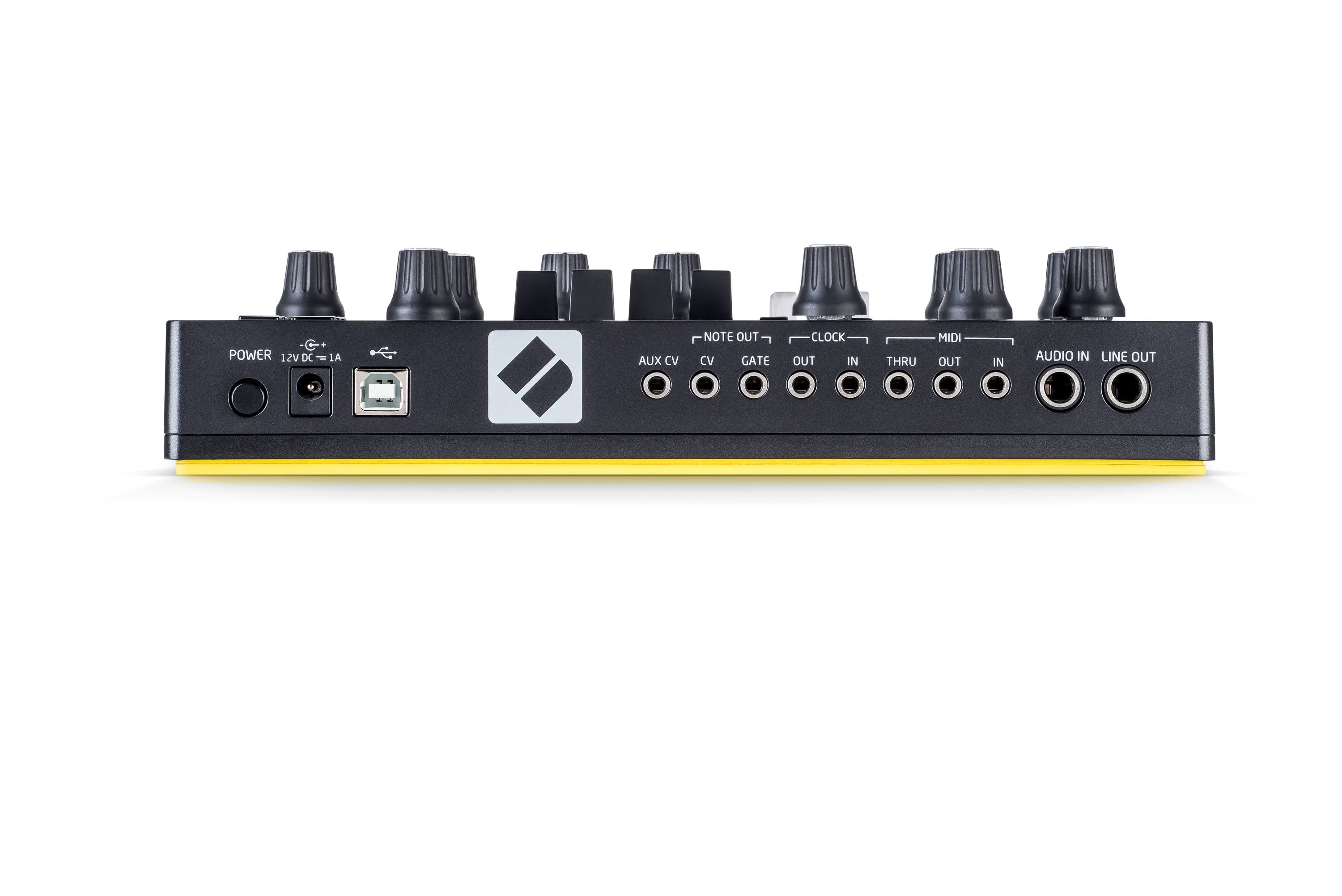 Paraphonic Analog Synthesizer A882133