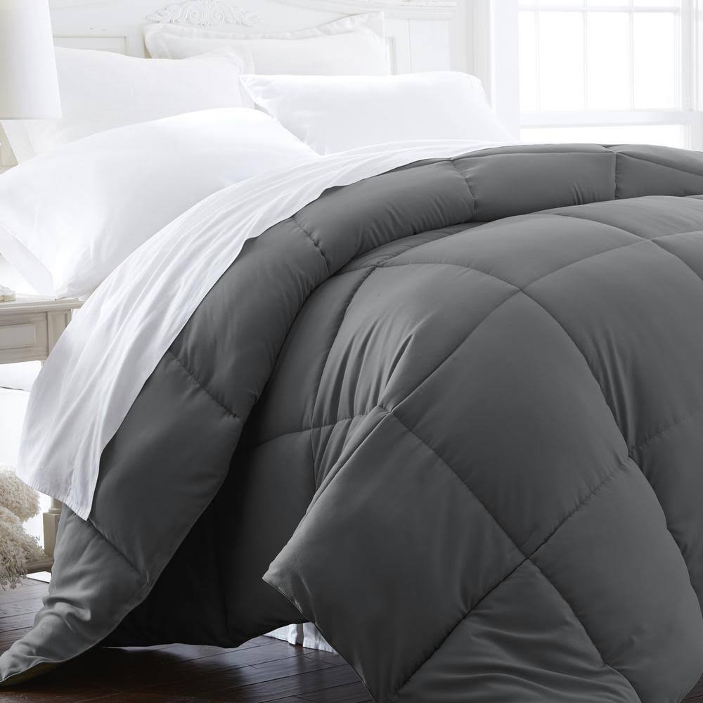 Chocolate King/Cal King Down Alternative Comforter U9878