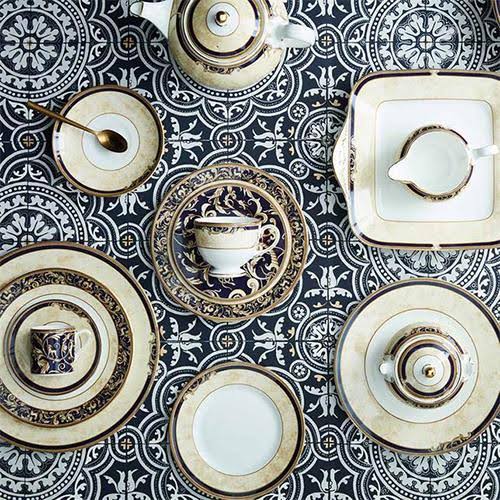 Oval Platter I579
