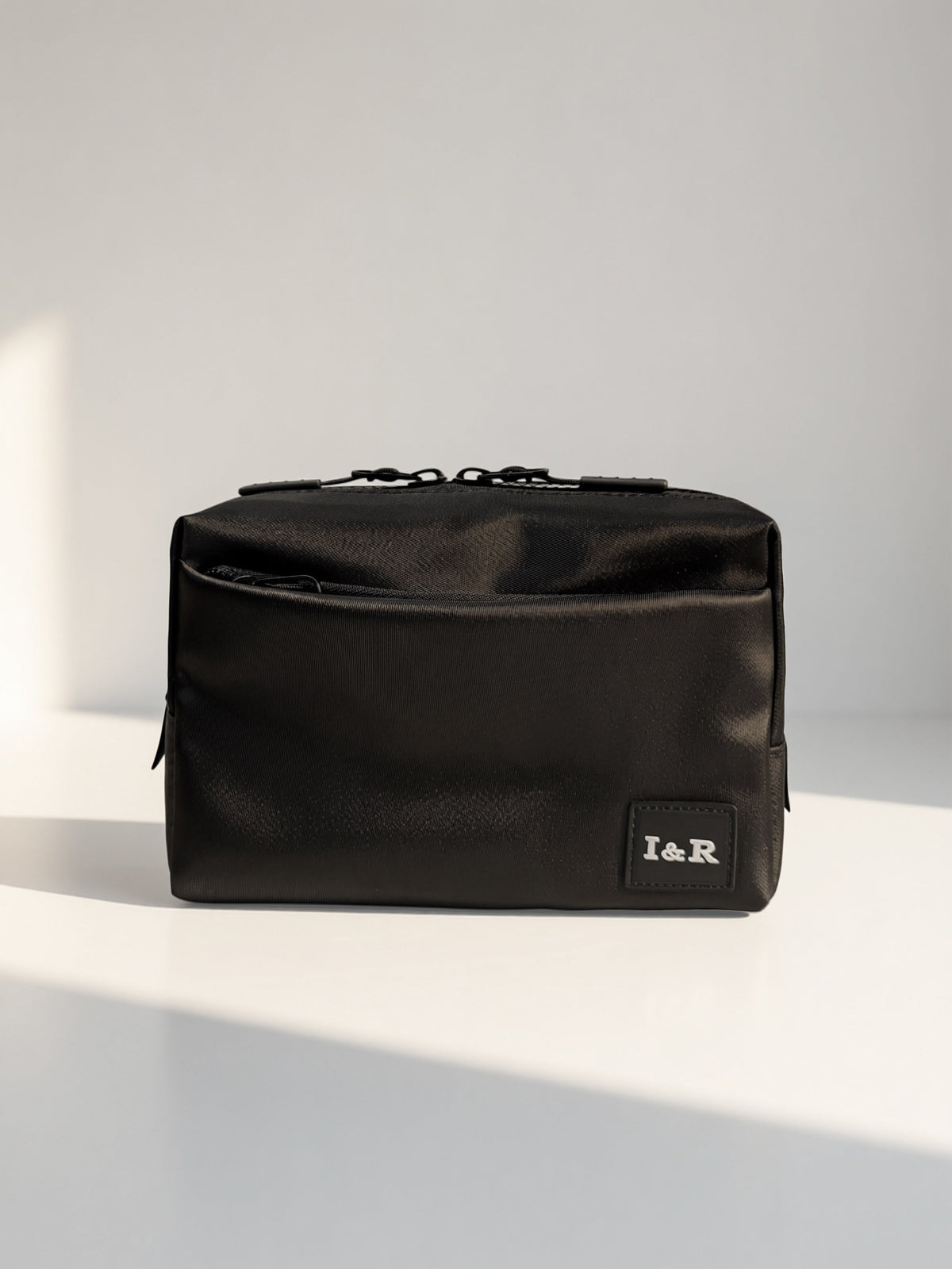 Mini Beauty By Iris Cosmetic Bag (#2031) By Iris & Rainbow