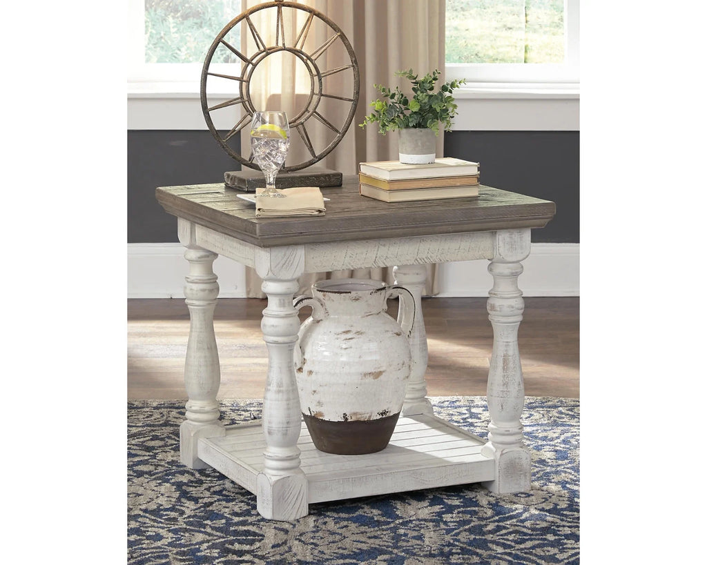Gray/White End Table U569451
