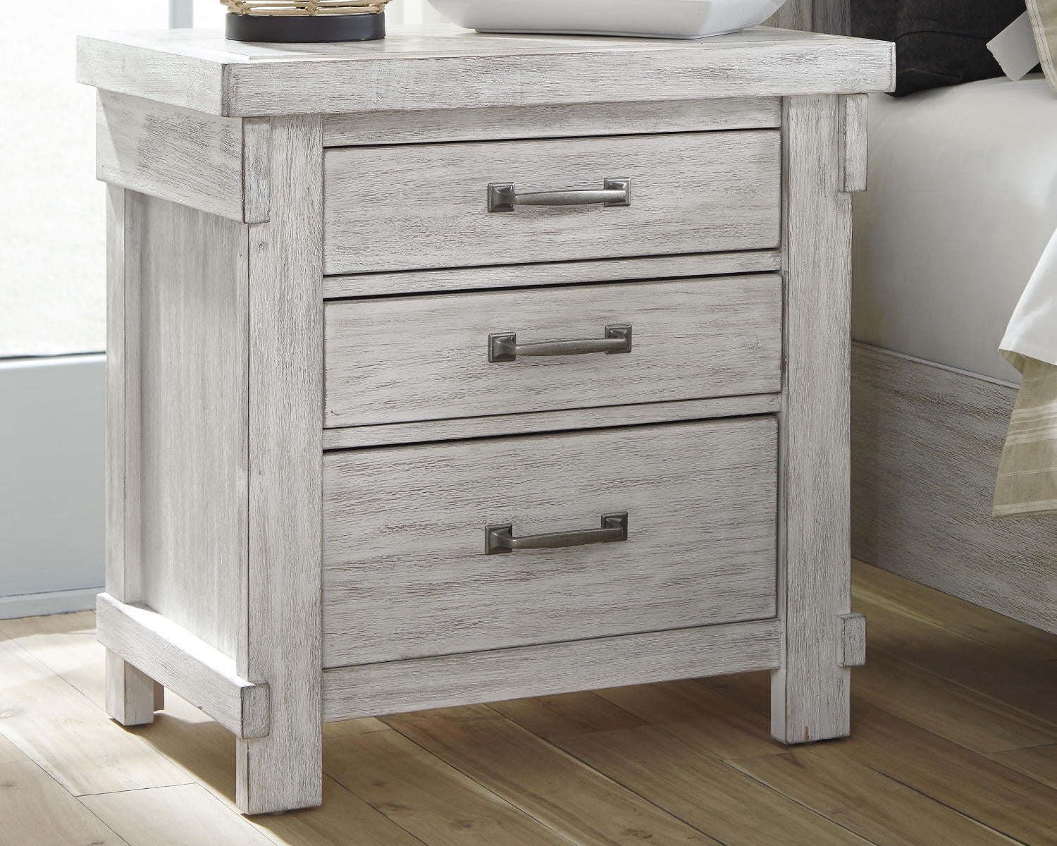 White Nightstand C48242