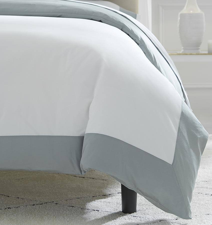 Standard Sham - White/Poolside V66758