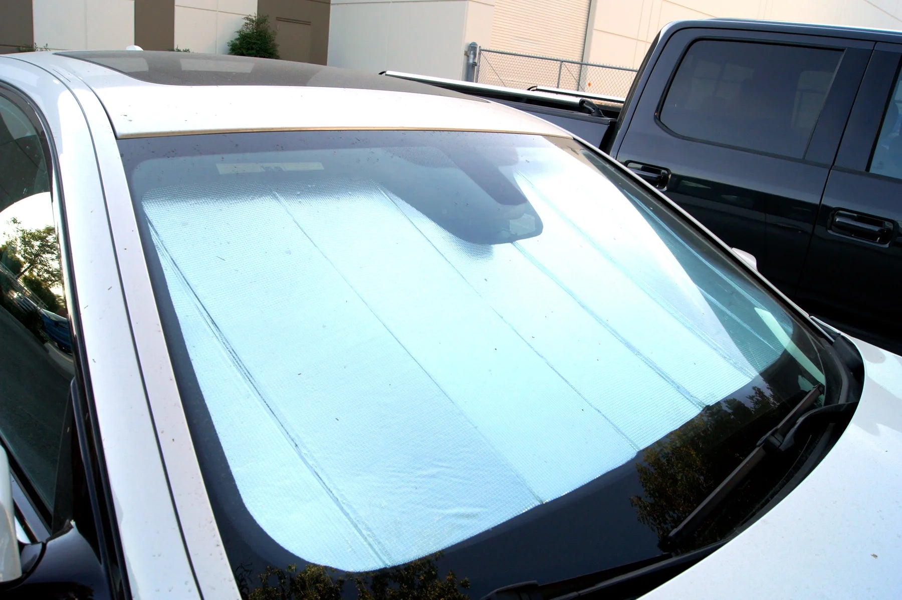 Custom Fit Windshield Sun Shade Protector L958098