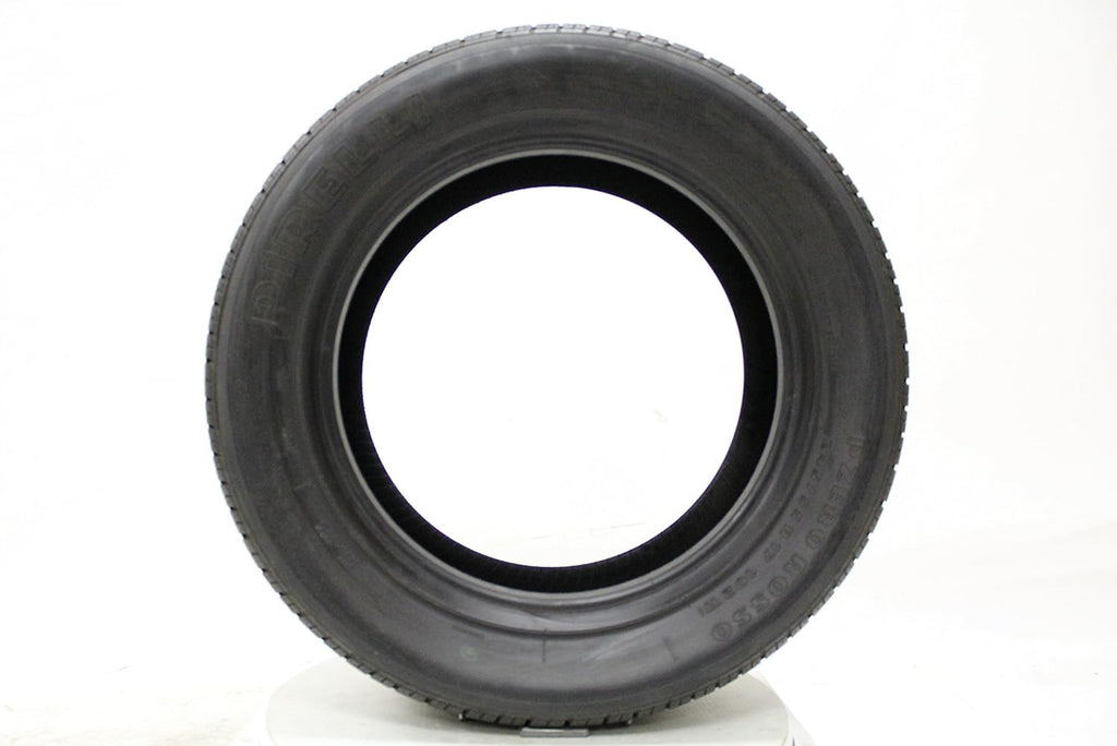 255/55ZR18 Street Radial Tire A705145