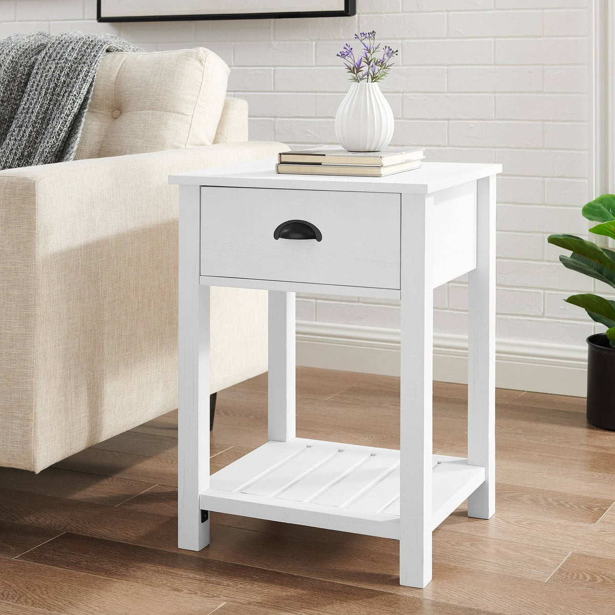 18-inch One-Drawer Side Table W568