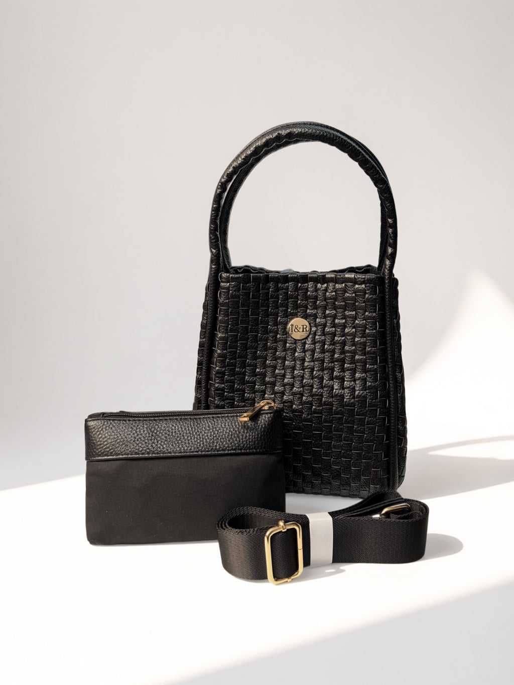The Iris Bucket Tessellate Bag(#2012) By Iris & Rainbow