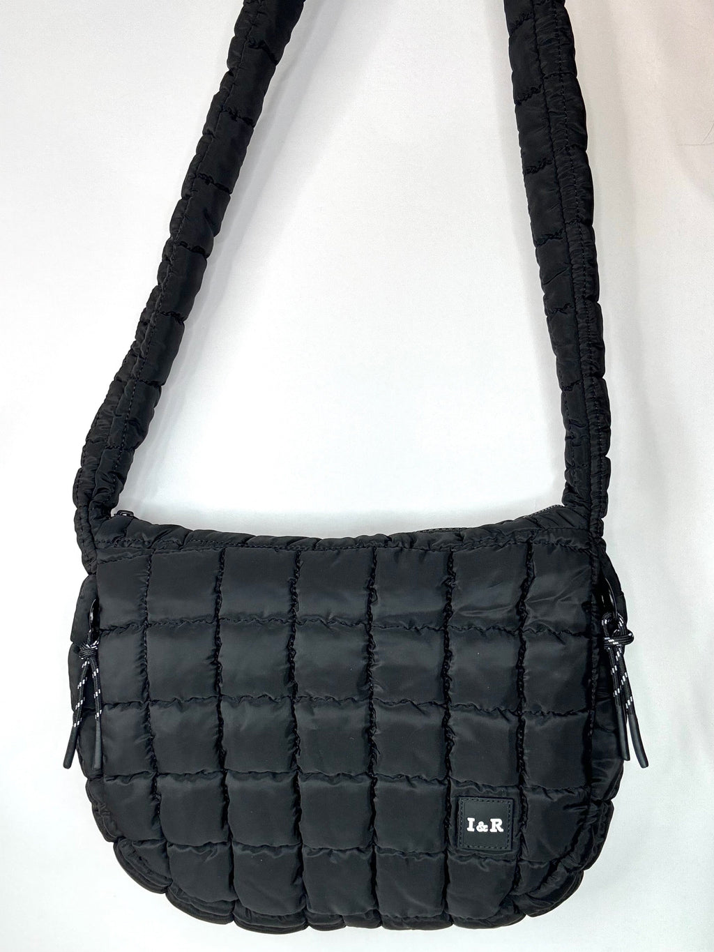 Classic Puff Iris Bag (#24230) Beautiful and Spacious - By Iris & Rainbow