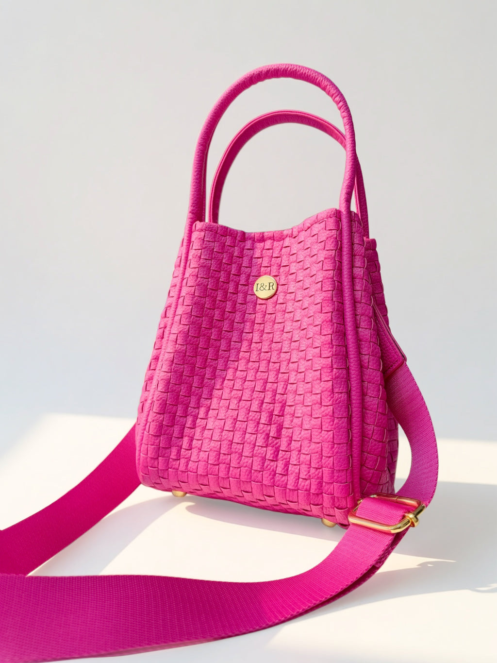 The Iris Bucket Tessellate Bag(#2012) By Iris & Rainbow