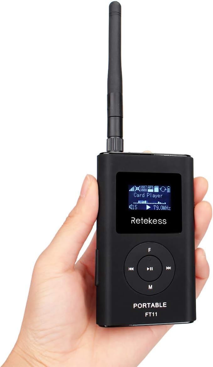 FM Transmitter with Microphone and Antenna Q8526