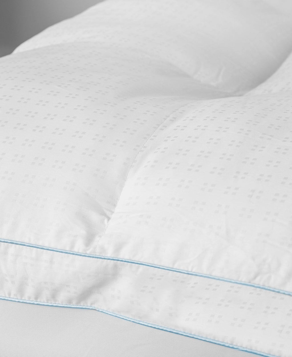 California King Mattress Topper with Cooling Gel Beads U29342