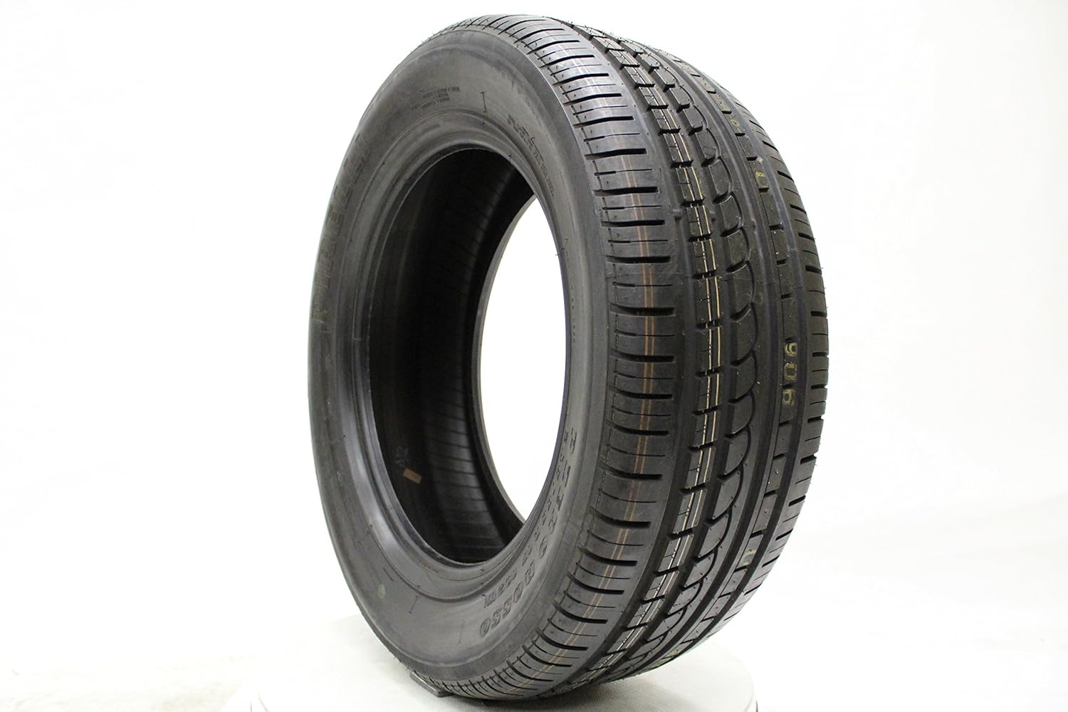 255/55ZR18 Street Radial Tire A705145