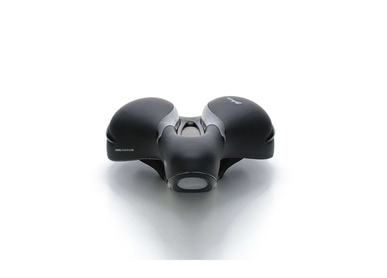 Moderate Black Saddle L945755