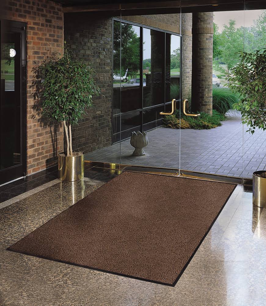 Red/Black 4 x 8 Rug Y463
