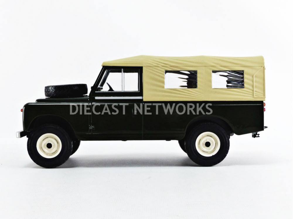Land Rover 109 Pick Up Serie II 1/18 Green J307080