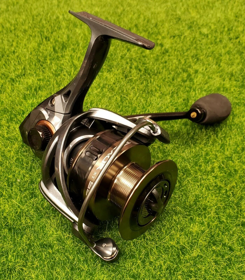 Spinning Fishing Reel D88152