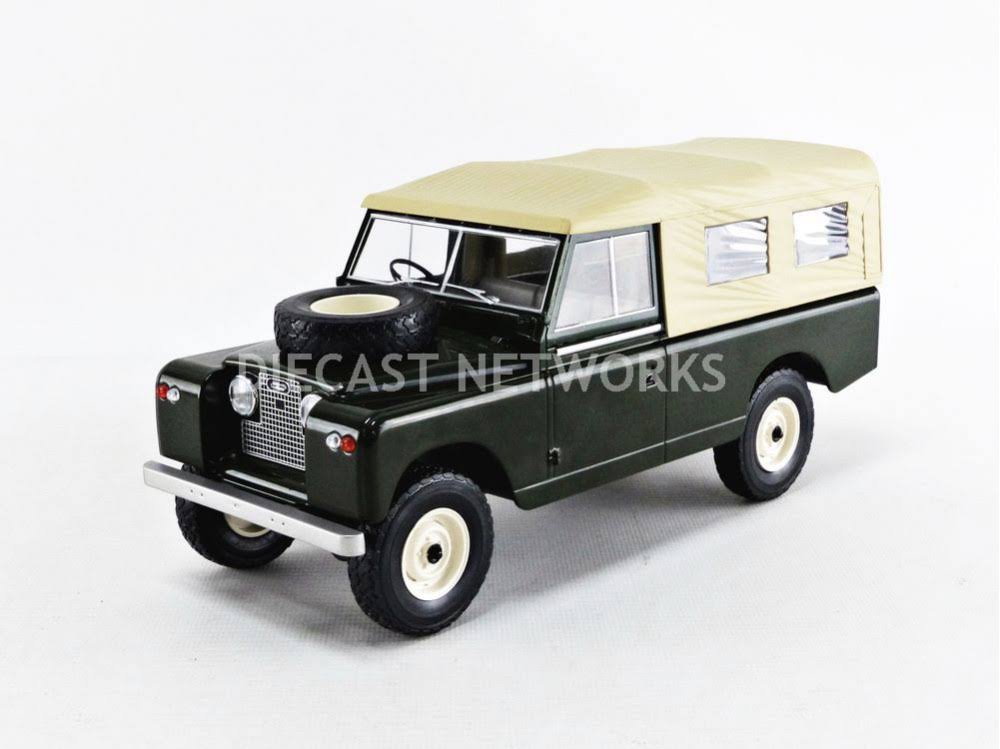 Land Rover 109 Pick Up Serie II 1/18 Green J307080